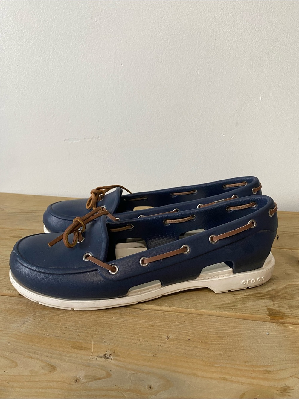 CROCS beach line Navy white Slip-On Boat Shoes size W 11